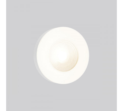 Светодиодная лампа Voltega Ультра Стандарт GX53 Lens 9Вт 4000K 3081