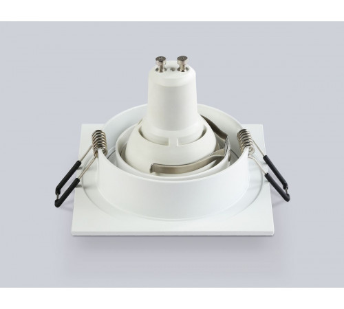 Точечный светильник MR16 Ambrella Light Techno Spot A8924