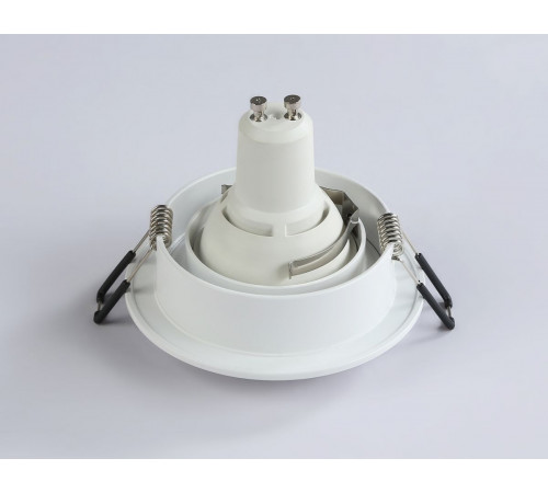 Встраиваемый светильник Ambrella Light Techno Spot A8920