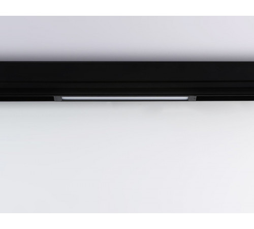 Трековый светодиодный светильник Ambrella Light Track System GL1650 Трековый светодиодный светильник Ambrella Light Track System GL1650