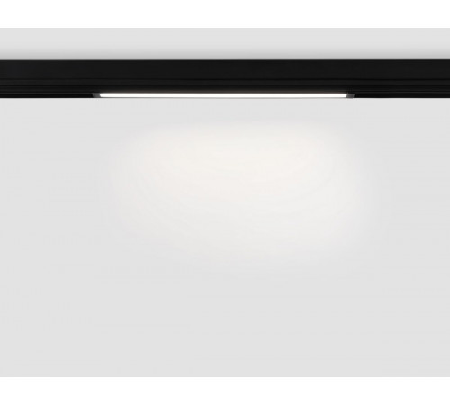 Трековый светодиодный светильник Ambrella Light Track System GL1670 Трековый светодиодный светильник Ambrella Light Track System GL1670