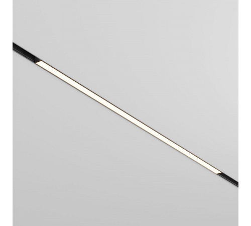 Трековый магнитный светильник Maytoni Basis TR030-4-30WTW-DD2-B
