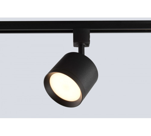 Трековый однофазный светильник Crystal Lux CLT 0.31 020 BK