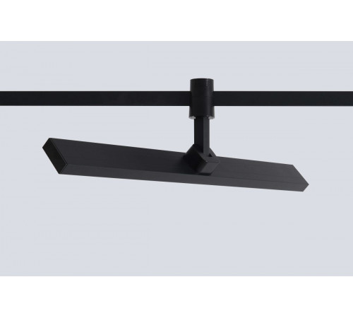 Трековый светильник для гибкой магнитной системы Crystal Lux Trace 48V CLT 0.37 001 18W BL SMART