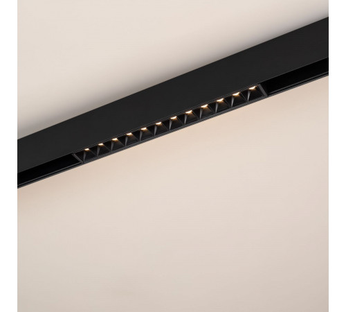 Трековый магнитный светильник Arlight MAG-ORIENT-LASER-L235-8W Warm3000 (Черный, 24 deg, 48V) (IP20 Металл) 033615(1)