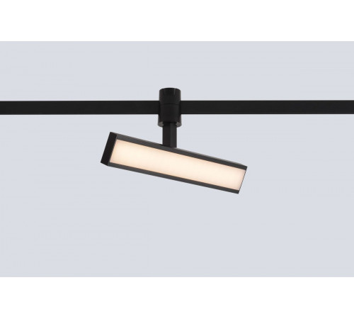 Трековый светильник для гибкой магнитной системы Crystal Lux Trace 48V CLT 0.37 001 10W BL SMART