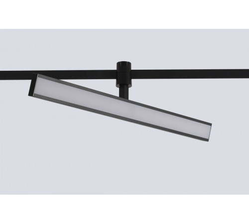 Трековый светильник для гибкой магнитной системы Crystal Lux Trace 48V CLT 0.37 001 18W BL SMART