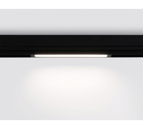 Трековый светодиодный светильник Ambrella Light Track System GL1650 Трековый светодиодный светильник Ambrella Light Track System GL1650