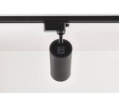 Трековый однофазный светильник Crystal Lux CLT 0.31 021 BK 3CCT ZOOM