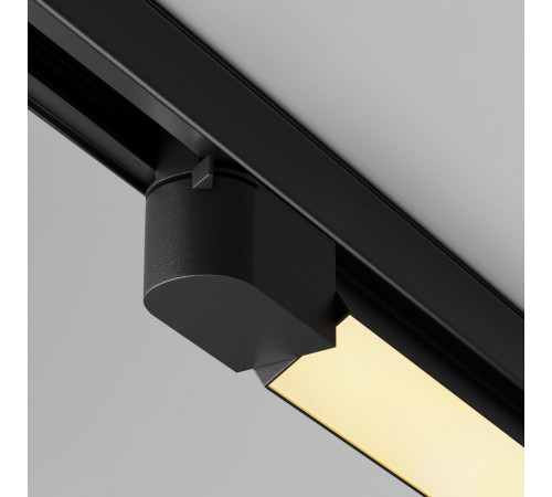 Трековый трехфазный светильник Maytoni Technical Basis TR196-3-10W2.7K-B(N)