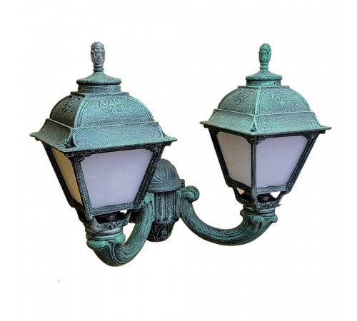 Уличный настенный светильник Fumagalli MIRRA/CEFA U23.142.000.VYE27