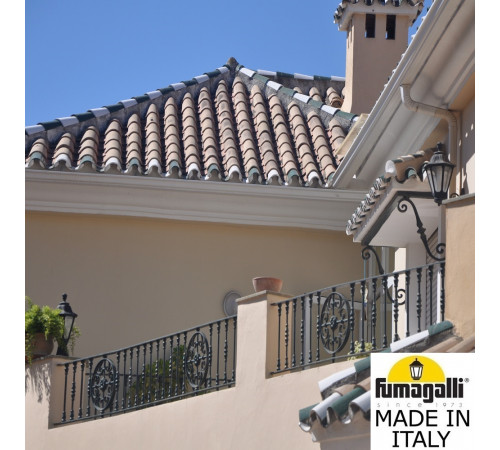 Уличный настенный светильник Fumagalli BISSO/RUT E26.131.000.AXE27