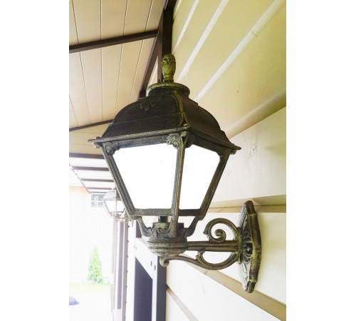 Уличный настенный светильник Fumagalli BISSO/CEFA U23.131.000.BYE27