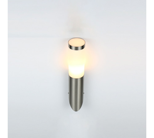 Уличный настенный светильник General Фортис GWL-Е27-M-IP65 662532