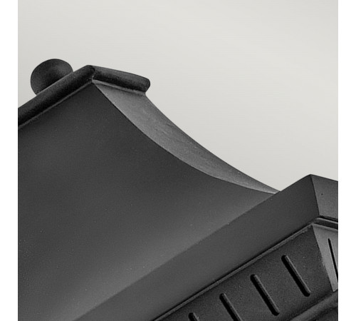 Уличный настенный светильник Hinkley HK-CHAPEL-HILL7-MB