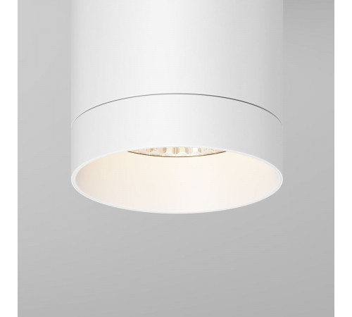 Уличный потолочный светильник Maytoni Luxe O500CL-L10W3K Уличный потолочный светильник Maytoni Luxe O500CL-L10W3K