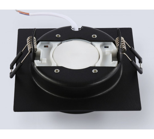 Встраиваемый светильник Ambrella Light Techno Spot IP Protect TN6739 Встраиваемый светильник Ambrella Light Techno Spot IP Protect TN6739