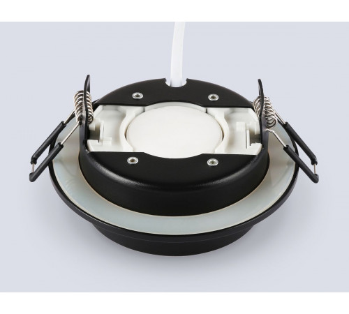 Встраиваемый светильник Ambrella Light Techno Spot IP Protect TN6735 Встраиваемый светильник Ambrella Light Techno Spot IP Protect TN6735