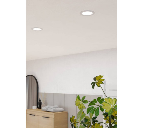 Встраиваемый светильник с рег-кой цветовой темп-ры Eglo Fueva 6 901417