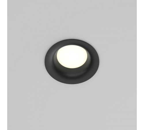 Встраиваемый светильник Maytoni Technical Slim DL027-GX53-B