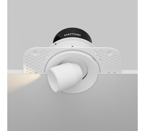 Встраиваемый светильник Maytoni Technical Focus LED mini DL127-8W3K-TRS-W