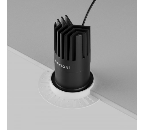 Встраиваемый светильник Maytoni Dip DL122-15W-2.7K-TRS-B Встраиваемый светильник Maytoni Dip DL122-15W-2.7K-TRS-B