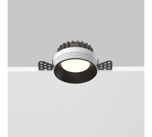 Встраиваемый светильник Maytoni Technical Okno DL055-8W3-4-6K-TRS-B