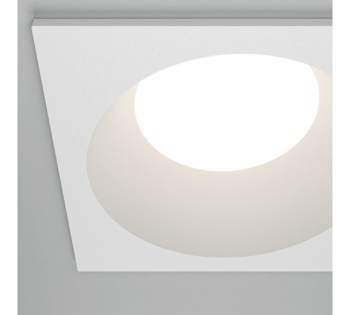 Встраиваемый светильник Maytoni Technical Share DL126-GX53-SQ-W