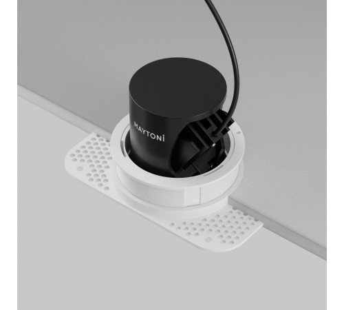 Встраиваемый светильник Maytoni Technical Focus LED mini DL127-8W3K-TRS-B