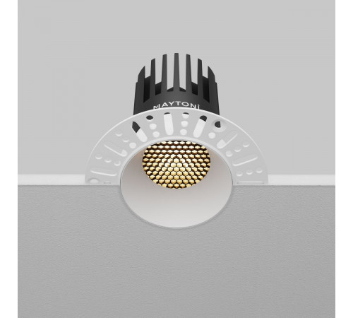 Встраиваемый светильник Maytoni Dip DL121-15W-2.7K-TRS-W Встраиваемый светильник Maytoni Dip DL121-15W-2.7K-TRS-W