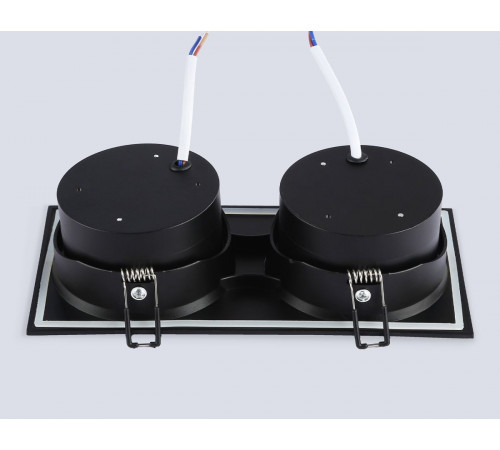 Встраиваемый светильник Ambrella Light Techno Spot IP Protect TN6661 Встраиваемый светильник Ambrella Light Techno Spot IP Protect TN6661