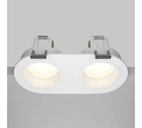 Встраиваемый светильник Maytoni Technical Share DL126-02-GU10-W