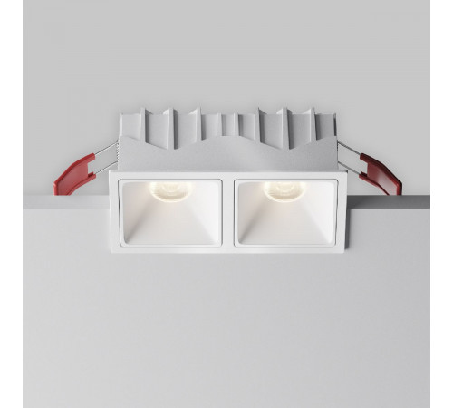 Встраиваемый светильник Maytoni Alfa LED DL043-02-10W4K-SQ-W-1 Встраиваемый светильник Maytoni Alfa LED DL043-02-10W4K-SQ-W-1