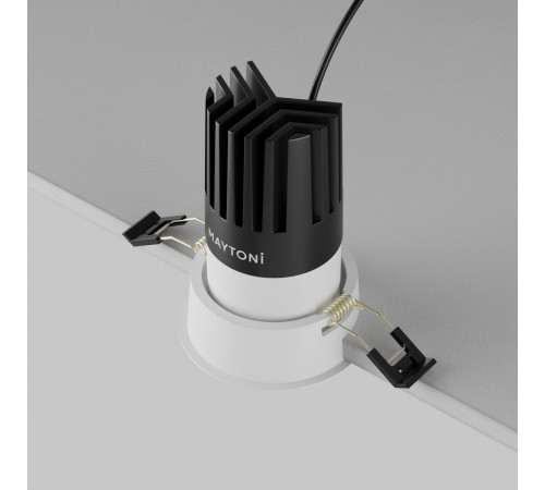 Встраиваемый светильник Maytoni Dip DL118-15W-4K-W