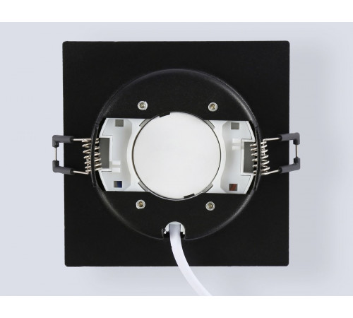 Встраиваемый светильник Ambrella Light Techno Spot IP Protect TN6739 Встраиваемый светильник Ambrella Light Techno Spot IP Protect TN6739