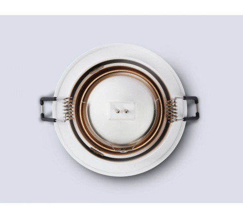 Встраиваемый светильник Ambrella Light Techno spot Technic base TN102823 Встраиваемый светильник Ambrella Light Techno spot Technic base TN102823