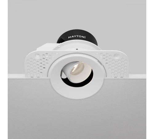 Встраиваемый светильник Maytoni Technical Focus LED mini DL127-8W4K-TRS-W