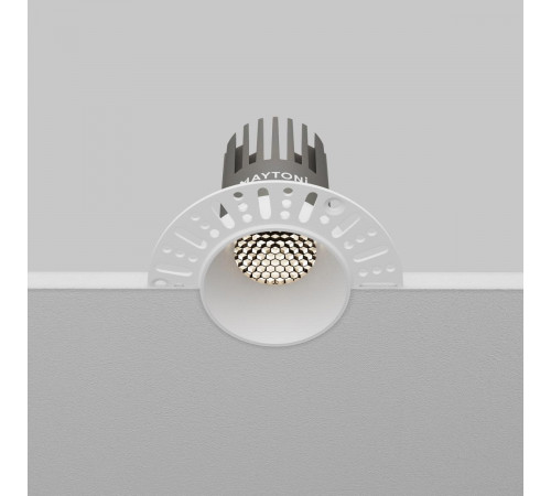 Встраиваемый светильник Maytoni Technical Dip DL124-10W-4K-TRS-W