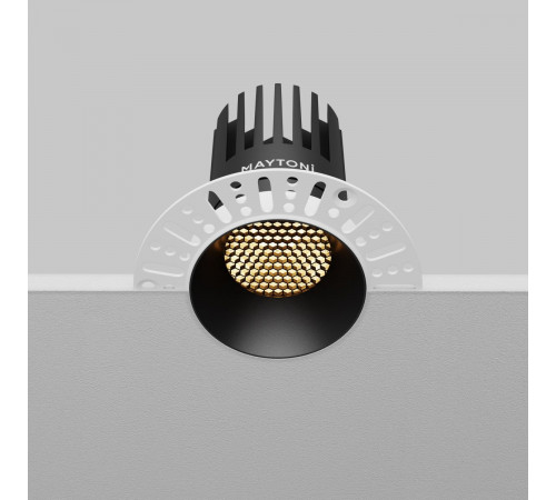 Встраиваемый светильник Maytoni Dip DL121-15W-2.7K-TRS-B Встраиваемый светильник Maytoni Dip DL121-15W-2.7K-TRS-B