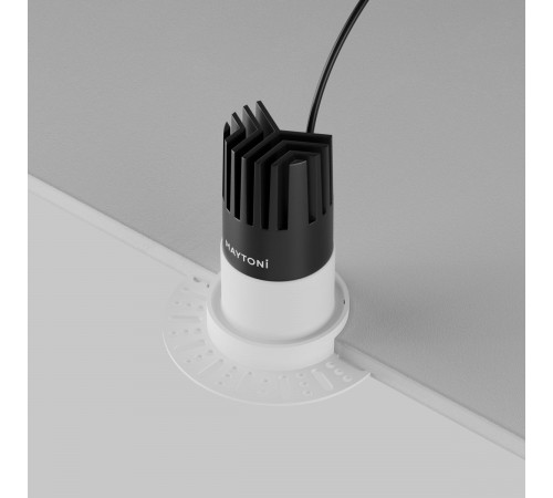Встраиваемый светильник Maytoni Dip DL120-10W-2.7K-TRS-W