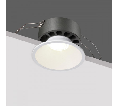 Встраиваемый светильник с переключателем цветовой температуры и угла рассеивания Novotech Wir Nova 359851