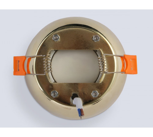 Встраиваемый светильник Ambrella Light Techno Spot IP Protect TN6640 Встраиваемый светильник Ambrella Light Techno Spot IP Protect TN6640