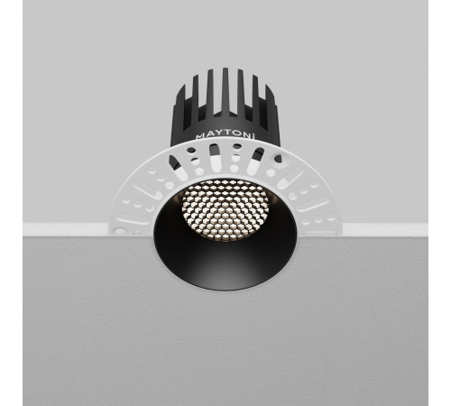 Встраиваемый светильник Maytoni Dip DL121-15W-4K-TRS-B Встраиваемый светильник Maytoni Dip DL121-15W-4K-TRS-B