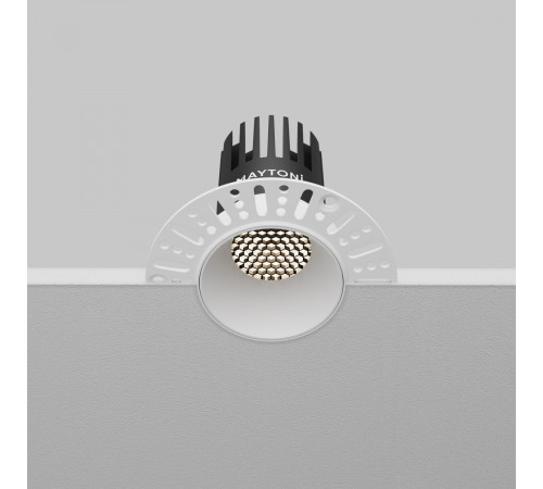 Встраиваемый светильник Maytoni Dip DL119-10W-4K-TRS-W Встраиваемый светильник Maytoni Dip DL119-10W-4K-TRS-W