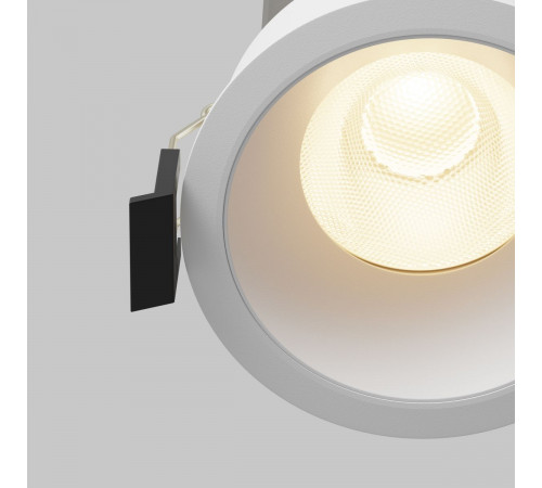 Встраиваемый светильник Maytoni Technical Dip DL117-15W-3K-W Встраиваемый светильник Maytoni Technical Dip DL117-15W-3K-W