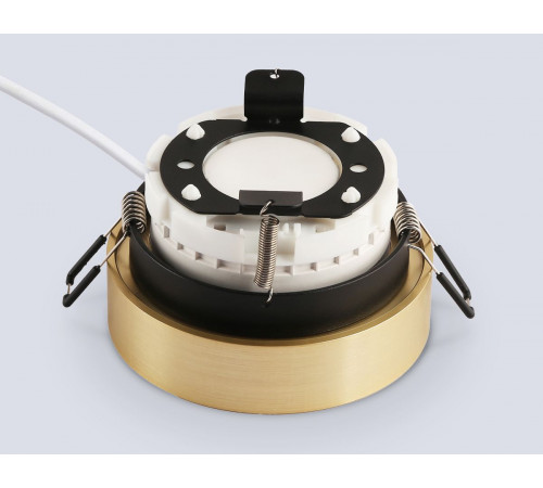 Встраиваемый светильник Ambrella Light Techno Spot Standard Tech TN51818 Встраиваемый светильник Ambrella Light Techno Spot Standard Tech TN51818