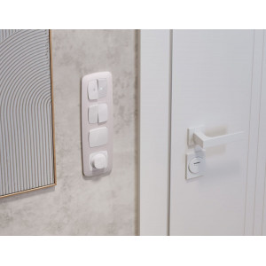 Комплект механизма 2-клавишного перекрестного выключателя Ambrella Volt 10A-250V OMEGA MO103030 Белый глянец QUANT (OP1030, VM125)