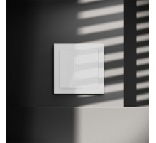 Перекрестный переключатель встраиваемый Voltum S70 двухклавишный 10А, (белый глянцевый) VLS020501