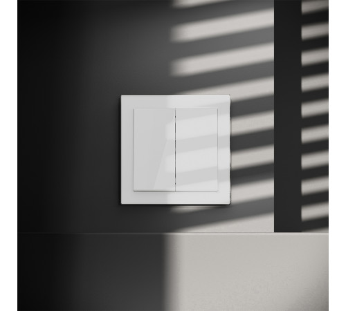 Перекрестный переключатель встраиваемый Voltum S70 двухклавишный 10А, (белый глянцевый) VLS020501